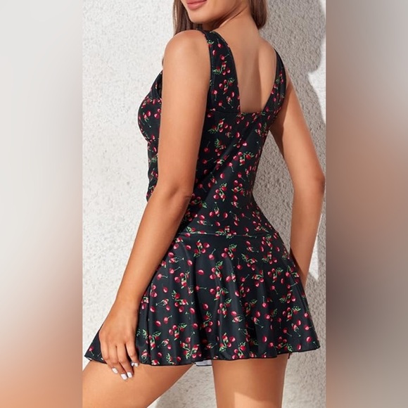 2X Women s Plus-Size Flower Printing Shaping Body One Piece Swimsuit. A544 - Picture 2 of 6